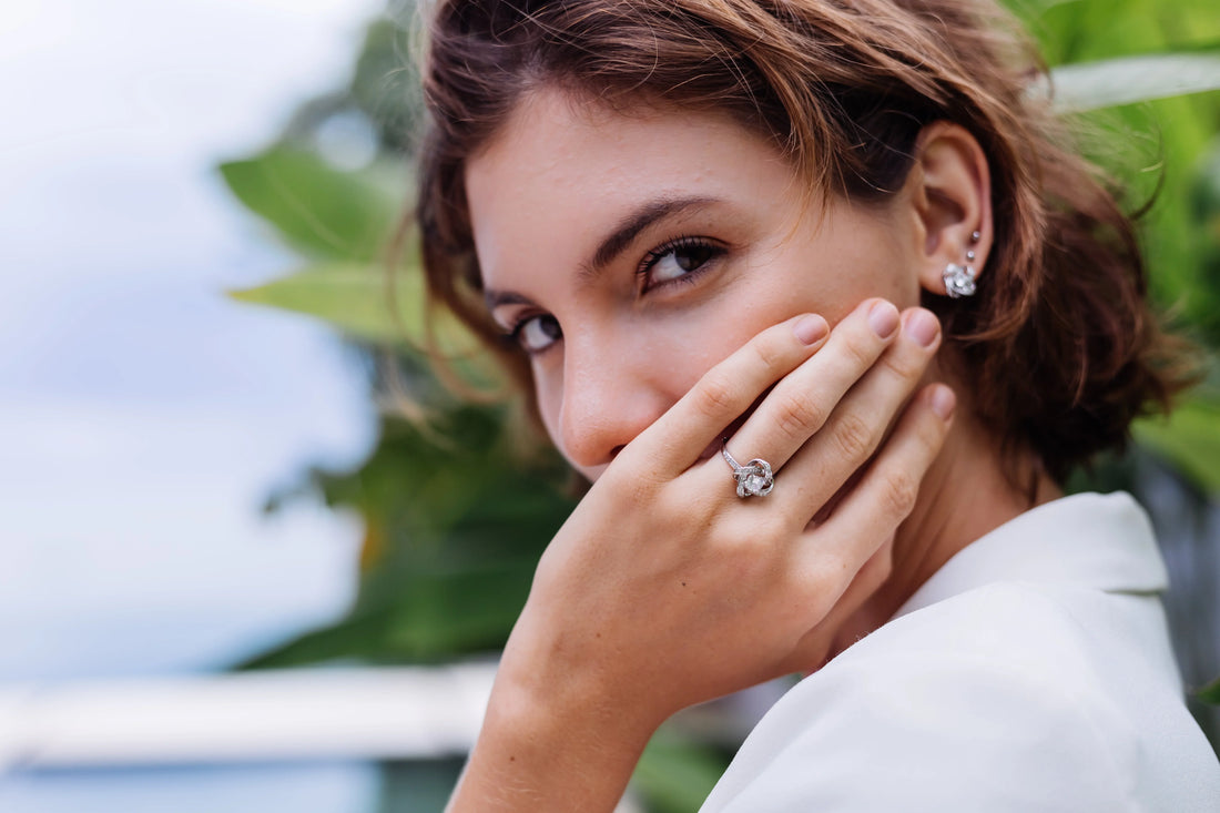Why Stainless Steel Jewellery Is the Smartest Style Investment in 2025 - F Jewellery Shop