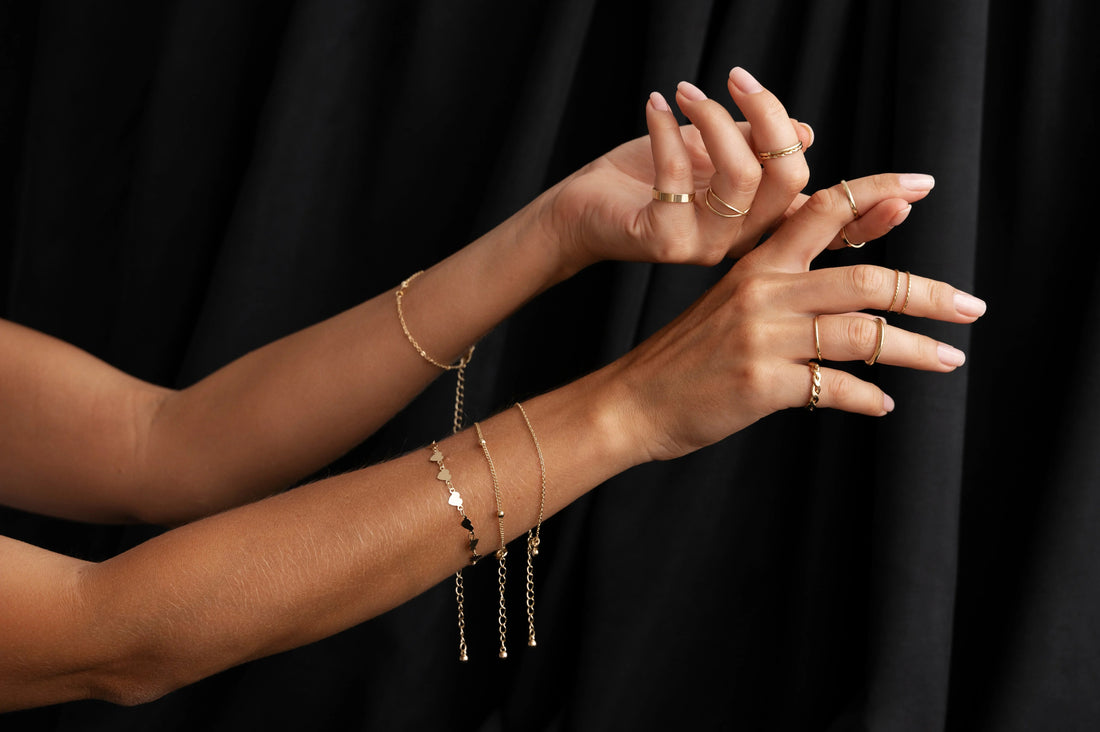 How to Layer Necklaces Like a Pro: The Ultimate Styling Guide - F Jewellery Shop