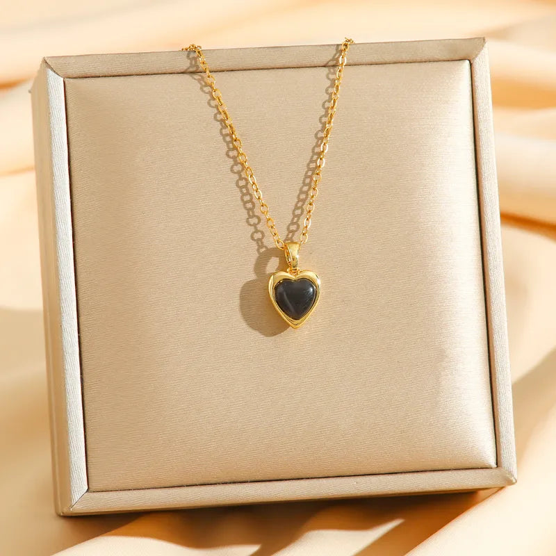 Black Heart Pendant Necklace