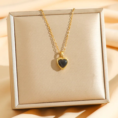 Black Heart Pendant Necklace