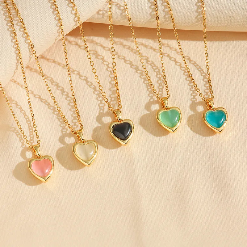 Black Heart Pendant Necklace